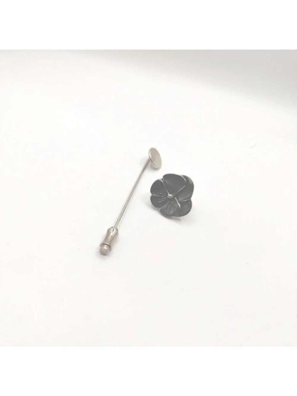 Lot Of 2/stick Pin Silver Tone Signed MV31984 Ying Yang pansy VTG